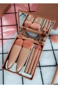ست برس سبز ۱۳ عددی با کیف مخصوص و ست آرایش ۵ عددی آینه‌دار