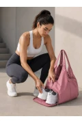 کیف ورزشی و مسافرتی زنانه با بخش‌های جداگانه