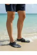 کفش دریایی با زیره ضد لغزش و طرح سفید - کفش انعطاف‌پذیر برای ساحل و استخر - پاپوش دریایی