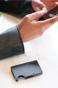 کارتکس - کلیپ‌های بورانو - کیف پول مینیمالیستی نسل جدید و جاکارتی فلزی - حفاظت RFID (سیاه)