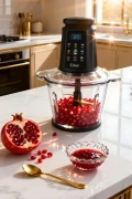 خردکن غذا KC-8250 | موتور قوی 500 وات و کاسه شیشه‌ای 3 لیتری و 9 تیغه تیتانیومی و صفحه لمسی