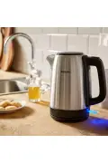 کتری استیل ضد زنگ ۱.۷ لیتری ۲۲۰۰ وات مدل HD9350/90 از مجموعه روزمره
