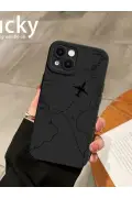 کاور مات سیاه با طرح نقشه مناسب برای آیفون 13 و 14، مقاوم در برابر ضربه و دارای محافظ دوربین نرم