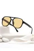 عینک آفتابی و محافظ صفحه نمایش با اثر ضد آفتاب و نور آبی پروفسور سیاه