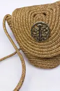 کیف دوشی حصیری با جزئیات شیک و جلو، مناسب برای استفاده روزمره و تابستانی