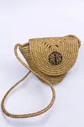 کیف دوشی حصیری با جزئیات شیک و جلو، مناسب برای استفاده روزمره و تابستانی