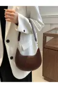 کیف زیر دستی زنانه با طراحی شیک و روزمره