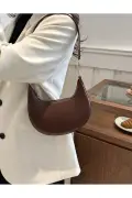 کیف زیر دستی زنانه با طراحی شیک و روزمره