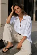 پیراهن سفید گشاد با بافت کتان ۱۰۰% پنبه