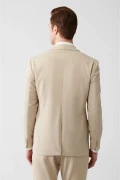کت بلیزر مردانه بژ با یقه مونو، آستر دار و دارای چاک از پارچه جرسه مدل Slim Fit B004000