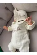 ست دو تکه توله و کلاه نوزاد با نام شخصی و گلدوزی شده