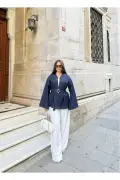 کت جین زنانه آبی تیره با کمربند طراحی مدرن