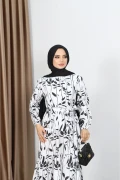 پیراهن با طرح برگ