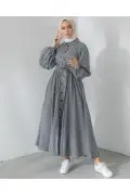 پیراهن تابستانی راحت با دکمه‌های جانبی و طرح پُتیکاره برای بانوان