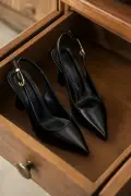 کفش پاشنه راحت زنانه مشکی با بند