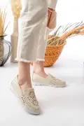 کفش روزمره زنانه با برش لیزری، کفش راحتی اداری و اورتوپدیک