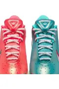کفش بسکتبال LeBron 22 'Christmas Pack - Limelight'