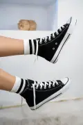 کفش ورزشی مدل گردن‌دار مشکی و سفید یونی‌سکس