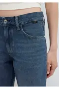 شلوار جین کلاسیک دوست‌داشتنی پُسلو کُوی 1012645-A3167