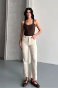 جین کمر جذب با پاچه برش خورده بژ