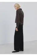 شلوار جین پاچه گشاد با کمر متوسط