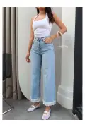جین با پاچه گشاد و جزئیات دانتل