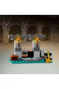 لگو شامل ۷ عدد فیگور Minecraft Cephanelik لگو ۲۱۲۵۲ (۲۰۳ قطعه)
