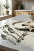 ست چنگال و قاشق 60 پارچه فلیندا نیدا مناسب برای 12 نفر از جنس استیل ضد زنگ 18/10 کیفیت 304