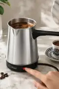 دستگاه قهوه ترک KCM-7513 | ظرفیت 700 میلی‌لیتر و 8 فنجان | استیل ضد زنگ