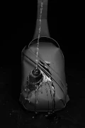 کیف دوشی و کمری چرم مشکی ضد آب