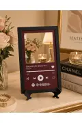 زیباترین دختر جهان تابلو آینه‌ای هدیه‌ای معنادار برای معشوق تابلو آرایشی با کد اسپاتیفای
