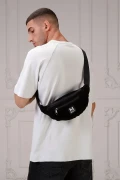 کیف دوشی و کمری سه بخشی مشکی سوئدی یونیسکس