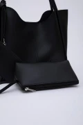 کیف دستی و دوشی زنانه با کیف آرایشی و جیب چسبی از چرم مصنوعی مدل Siyah Shk108
