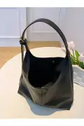 کیف دوشی زنانه مشکی با بافت نرم و کیفیت بالا