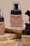 آکوا وو ماینرالی سو بازlı فونداسیون پوست روشن با رنگ خنثی