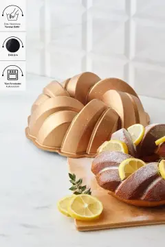 قالب کیک دکمه‌ای طلایی ۲۶ سانتی‌متر