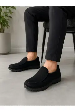 کفش روزمره مردانه مشکی اورتپدیک با زیره سبک، راحت، انعطاف‌پذیر و ضد لغزش