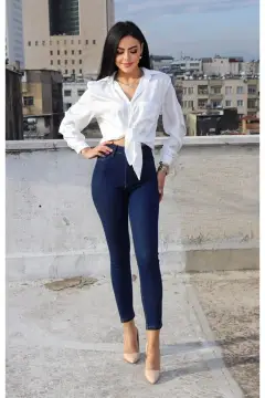 شلوار جین زنانه آبی با کمر بلند و فاق کوتاه مدل اسکیینی لی کرالی