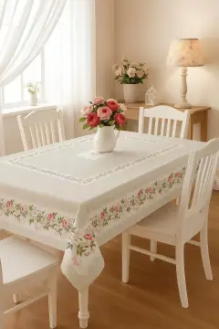 میز پوش با طرح گل صورتی و پروانه