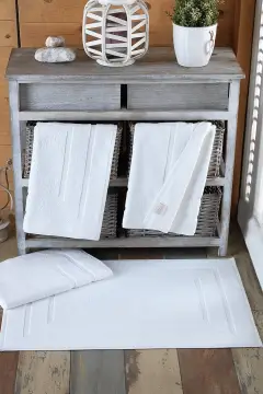 ۴ عدد حوله پا سری اودلیا ۵۰x۷۰ ۲۰۰گرم سفید