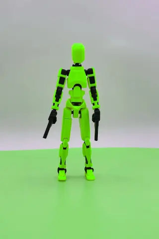 عروسک ربات 13 Dummy با رنگ سبز و مشکی و مفاصل متحرک